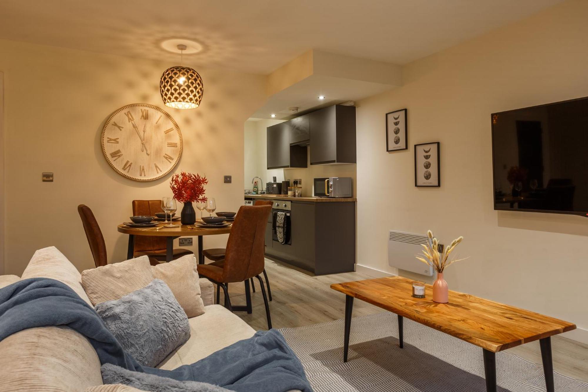 Modern And Cozy Two-Bed Apartment In Bradford Брадфорт Екстериор снимка