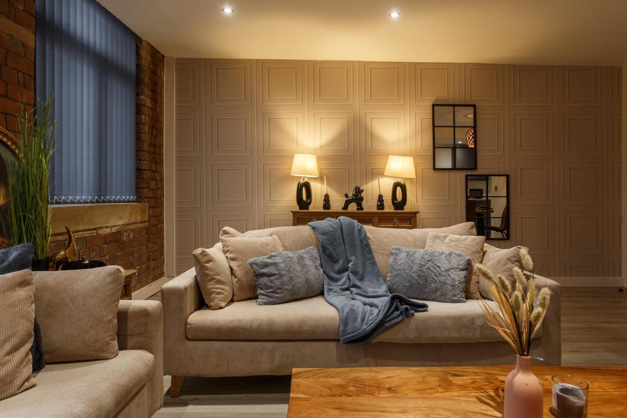 Modern And Cozy Two-Bed Apartment In Bradford Брадфорт Екстериор снимка